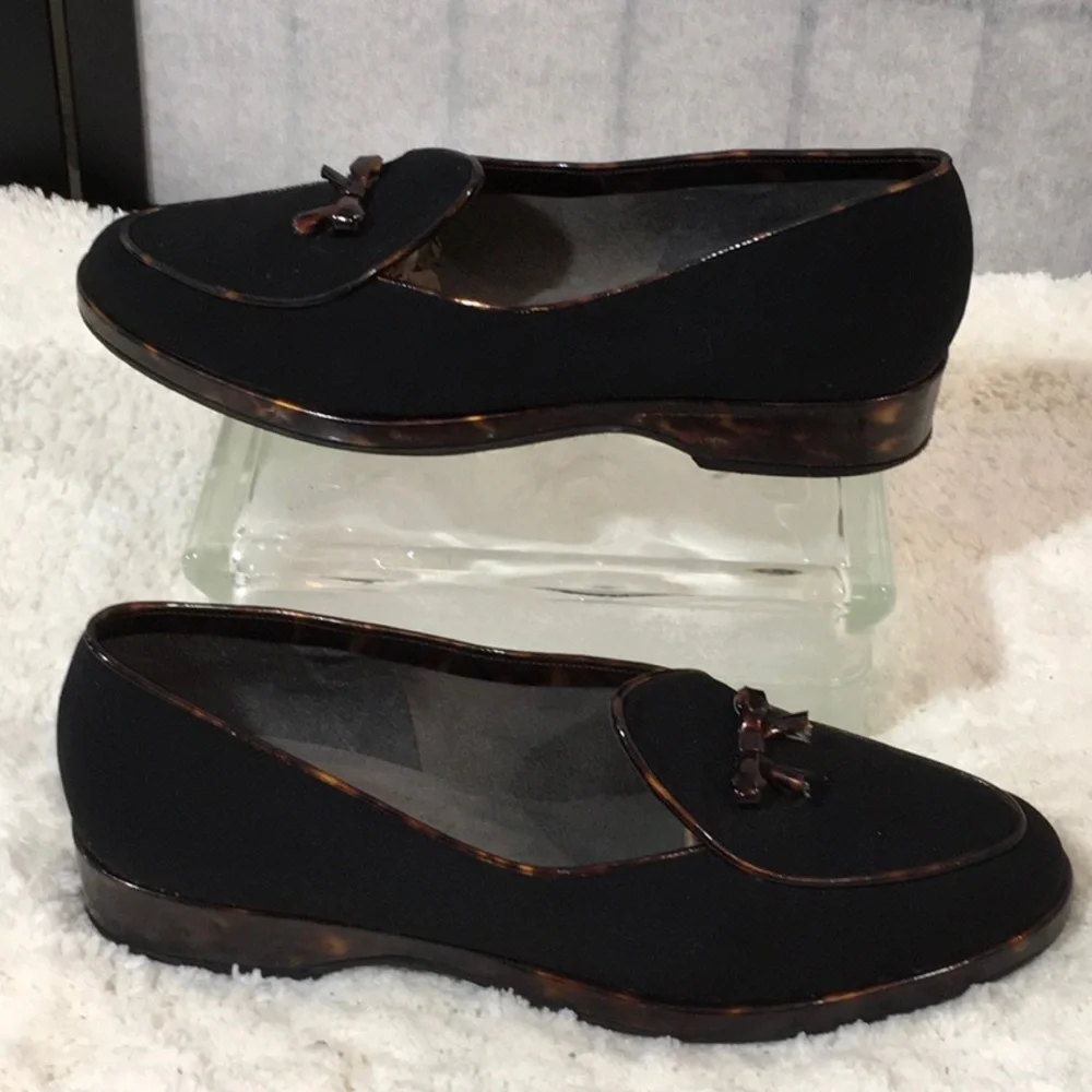 Stuart Weitzman black flats